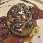 Foie a la brasa al oporto en el restaurante No Existe
